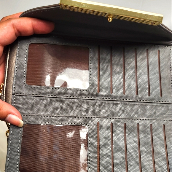 Pewter Wristlet Wallet Cardholder - Picture 2 of 8